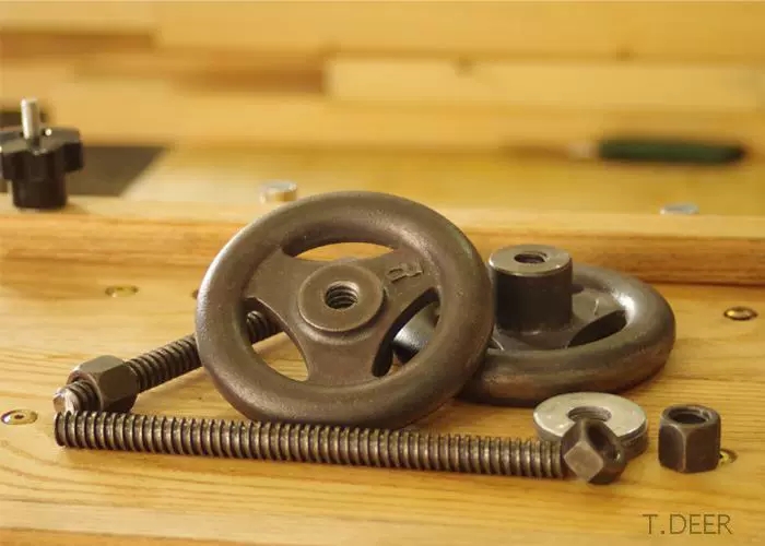 Woodworking Vise For Workbench - النجارة منضدة ملزمة عجلات مزدوجة الحديد