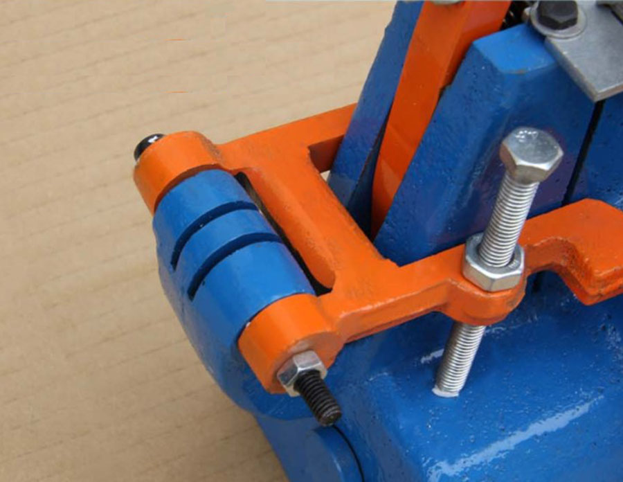 آلات النجارة ليفتر AI40 السلس  - مراجعة Band Saw Blade وسعره