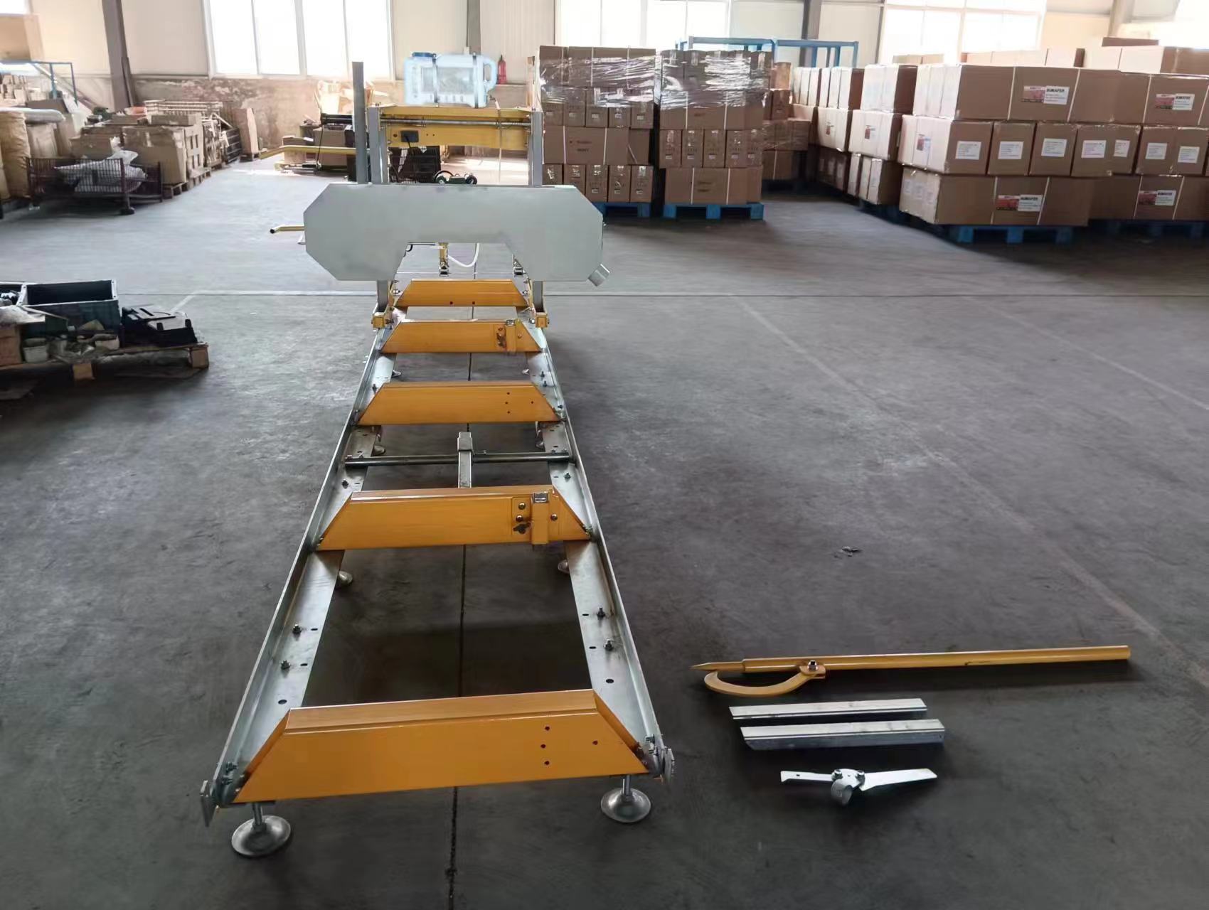 منشار شريطي محمول عالي الجودة  - مراجعة Woodworking Machinery For Sale وسعره